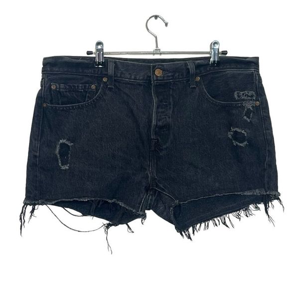 Levi’s High Rise Distressed Denim Cut Off Shorts Women’s Size 31 Black Rigid - Picture 1 of 11